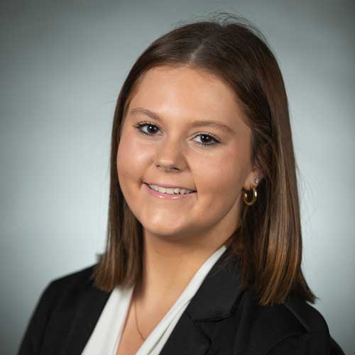 Lainey Mandaville headshot